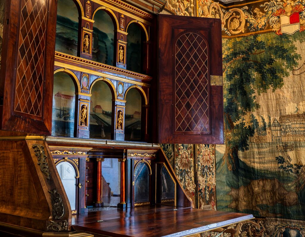 Stort chatol i Riddersalen på Gammel Estrup